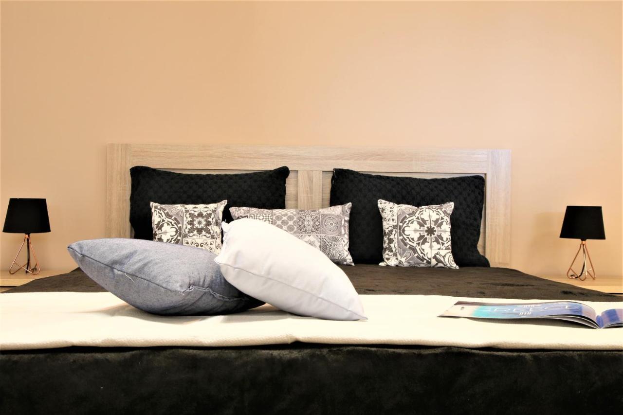 Markópoulon Gk Airport Suites - Free Shuttle By Gk Properties מראה חיצוני תמונה
