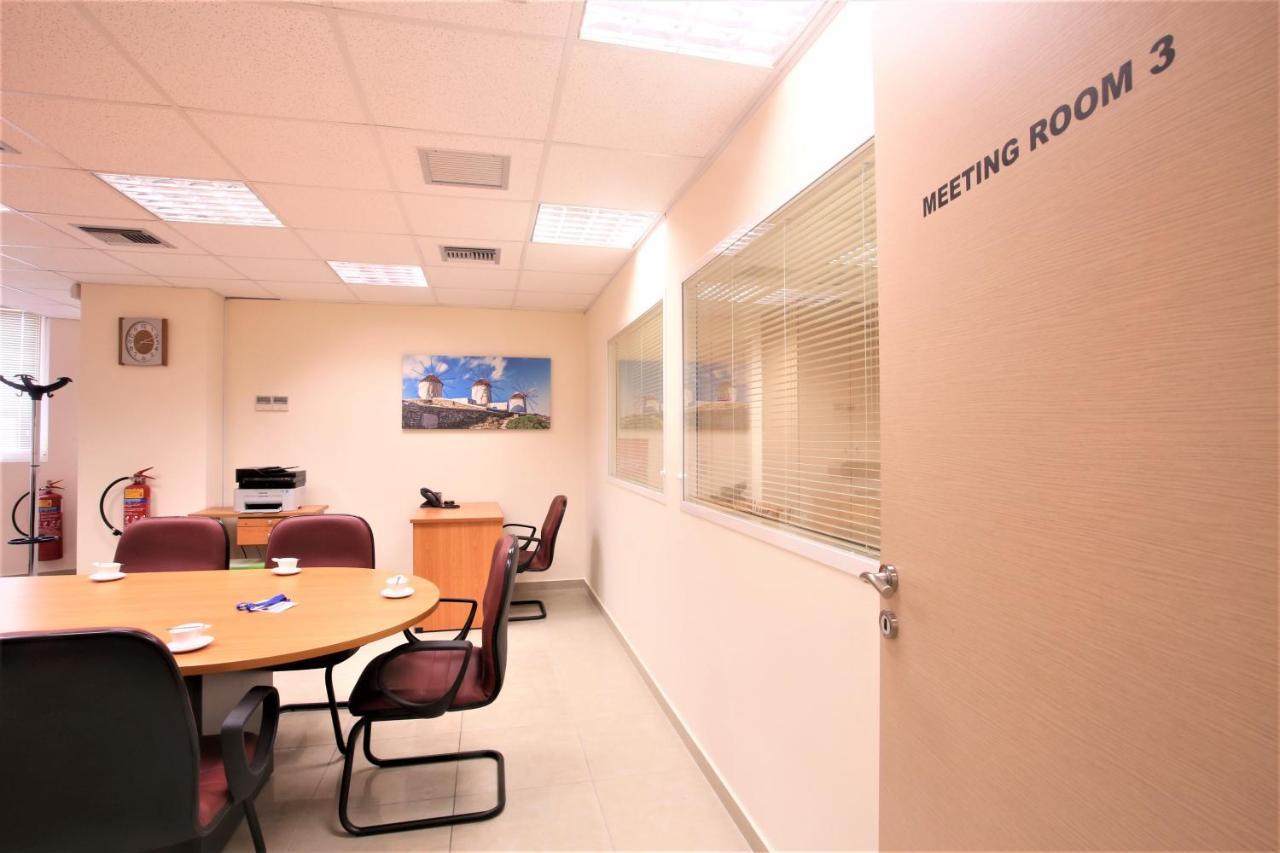 Markópoulon Gk Airport Suites - Free Shuttle By Gk Properties מראה חיצוני תמונה